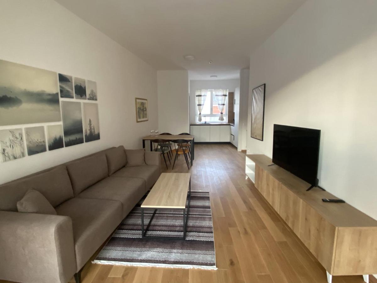 Apartmani G8 Пале Экстерьер фото